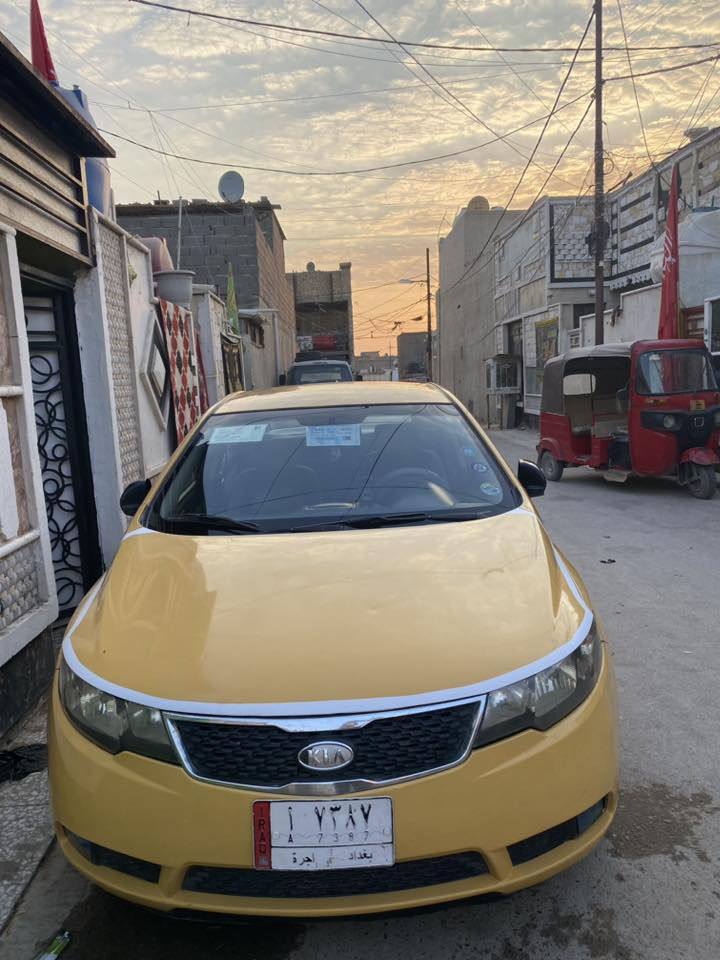 سلام عليكم اخوان فورتي١٣. مكينه٢٠٠٠دوش رقم انكليزي بسمي شرط التحويل سعر ٨٨وبيه مجال اتصل *********** الرقم بيه واتساب
