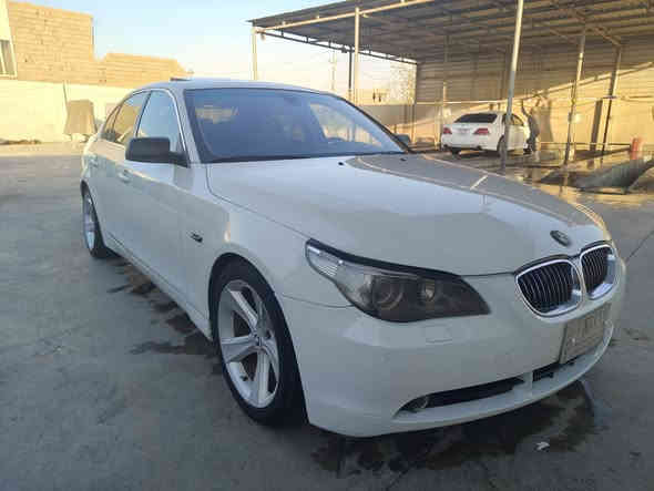 Bmw E60
موديل 2006 

فوول فوول مواصفات 

مه كينه 530ي نؤزل كوورت مه رغوب 

به سمه و سلايت گير تؤماتيك و سپؤرت وعادي 

كوشن كاره بايي و كوشن خه زنه 

بيلاد 5 په رده يه پيش و دواي حاسه يه 

ته بريد ساردوو گه رمي و هه موو گياني به شه رت 

سه ياره كه براوه ي دووبه يه

گؤرينه وه ش اكه م له سه ر دل گرتن 

***********
سعري 56و معامله
