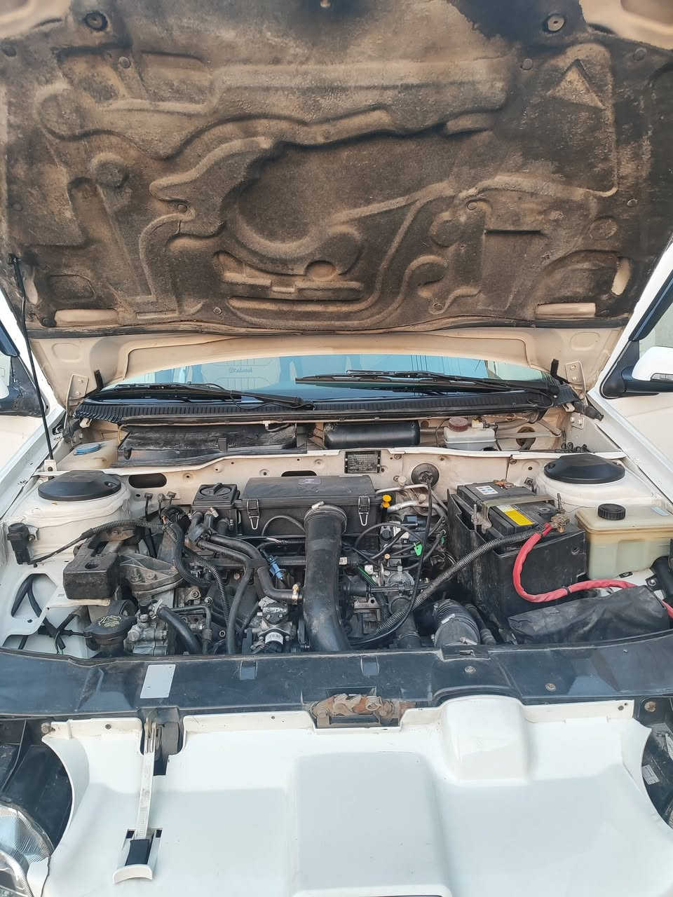 سياره بيجو بارس جاهزه موديل 22 العنوان البصره حي الحسين ***********
