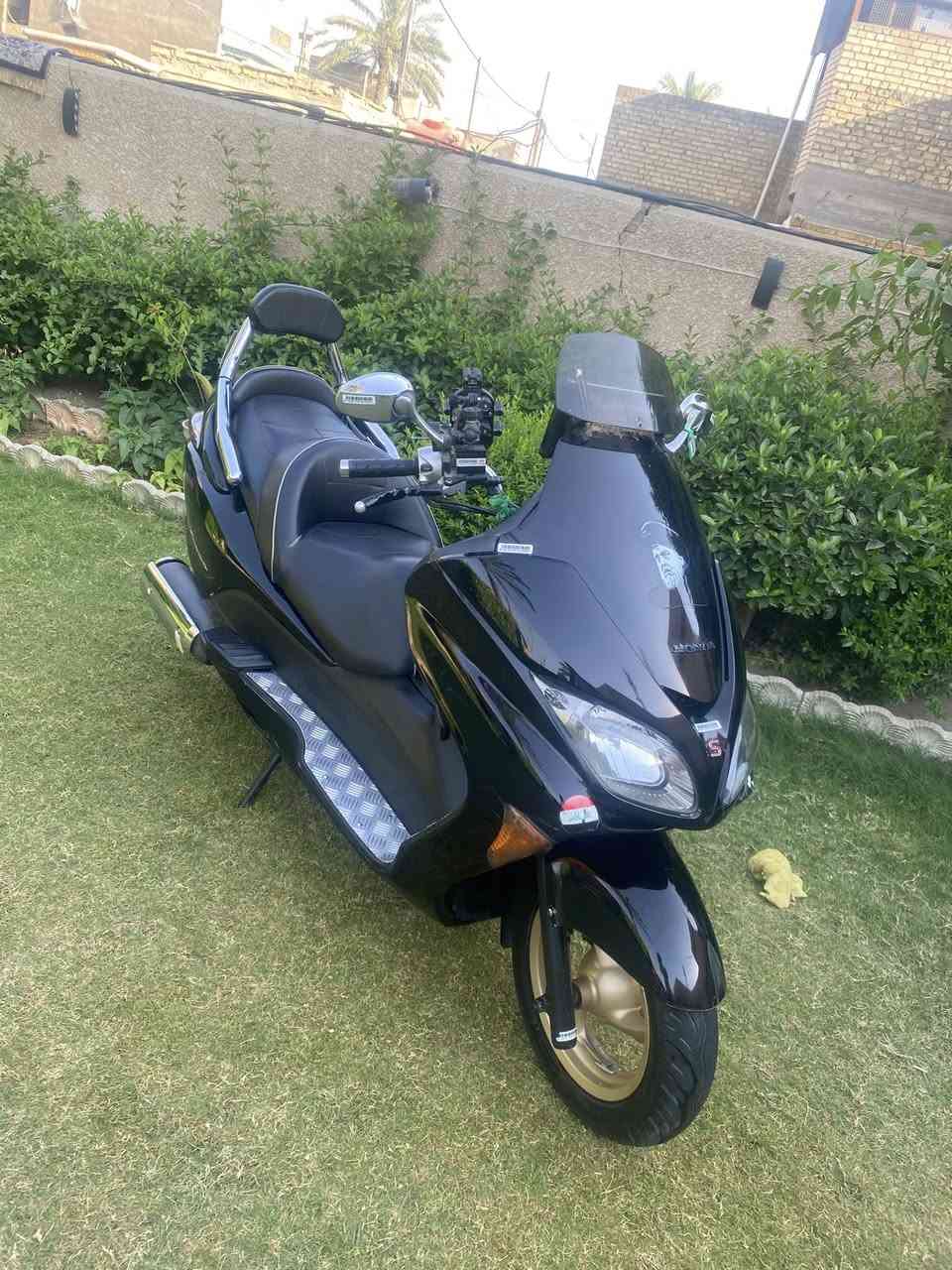 فورزه 09 الدراجه جديده رمبه متعوب عليهة كفاله عامه  من كلشي   مكان بغداد السعر مليون ٦٥٠  بيهة مجال قليل  ***********
