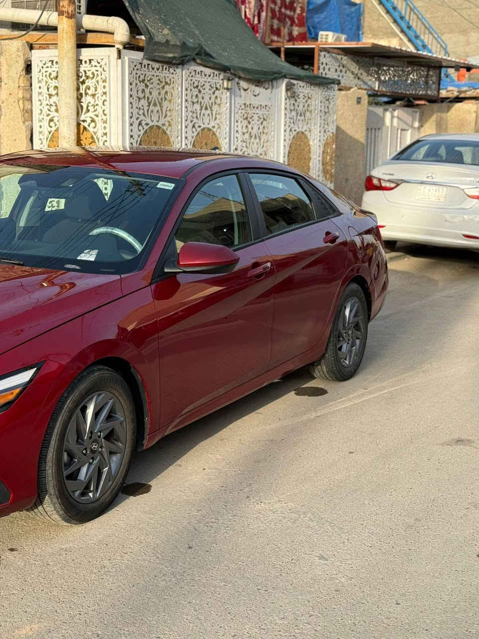 السلام عليكم للبيع النترا موديل 24 ماشيه (6000) بعدها بوضع الشركة حادث جاملغ خلفي صور الحادث داخل المنشور رقم الشاصي داخل المنشور المواصفات معروفة 
السعر/175 وبيها مجال بسيط 
للاستفسار الاتصال/***********
