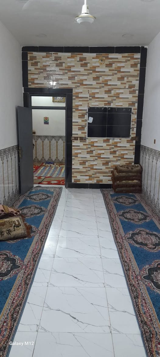 دار للبيع حي الشهداء مقابيل مول سيد جابر  
المساحه ١٣٢ متر  /طابو صرف
الاستفسار على الرقم ***********
