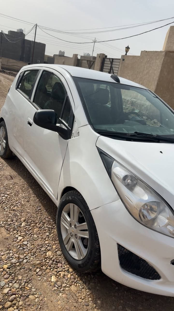 سبارك موديل ١٥ بيه تهريب بسيط 
***********
٠٧٨٢٧:٥٤٢٤١
