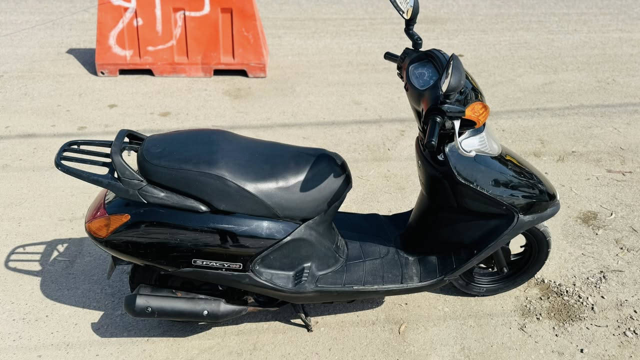 سلام عليكم سبيسي ياباني للبيع كفر ياباني اصلي مفتوحه رايمر ناعمه مبيه اي نقص 
العنوان الكوت مركز المدينه 
***********
