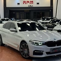 بي ام دبليو 530i • اكس درايف • ٤٠ الف
