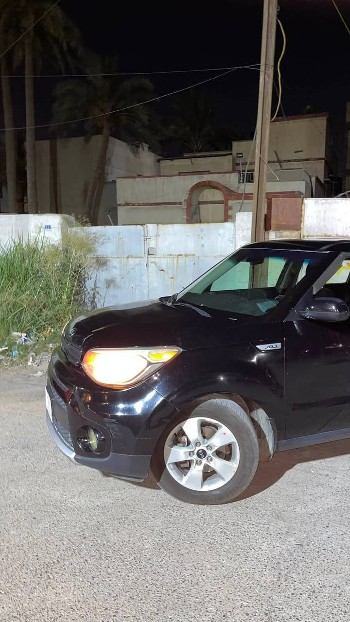 🚗 للبيع كيا صول 2018
🔹 وارد امريكي
🔹 محرك 1600
🔹 ماشية 65 الف
🔹 رقم بغداد

📌 الحالة:السيارة نضيفة جداً استخدام شخصي
الضرر بسيط (دعامية امامية + طخه صغيرة بخشم البنيد)  

❄️ تبريد ثلج
⚙️ كير و مكينة مكفولات
🚘 السيارة جاهزة من كلشي

💰 السعر 110$ و بيها مجال بسيط

📞 ***********
