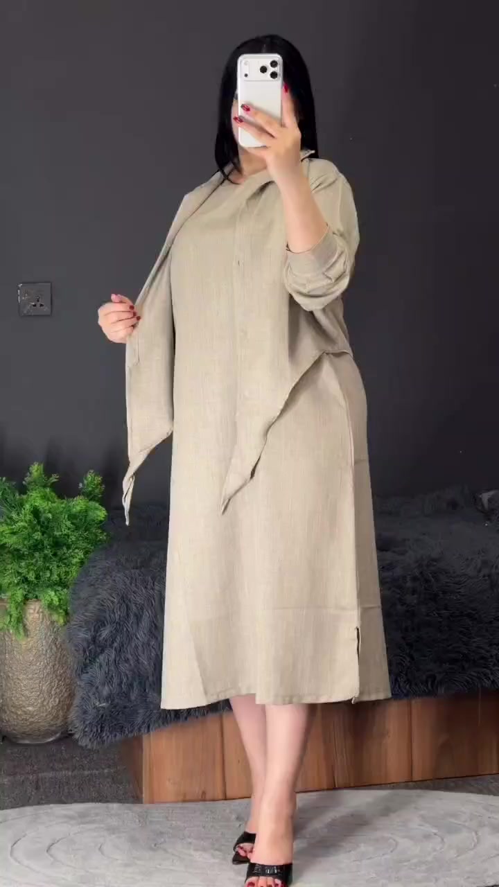 فستان وقميص قطعتين 
القماش للن 
القياسات فري سايز يلبس قياسات 38 الى 46 
يعني يلبس من وزن 50 الى وزن 90


**إذا كنت صاحب هذا الإعلان وتريد حذفه لأي سبب، رجاءا أرسل رسالة إلى الدعم الفني**