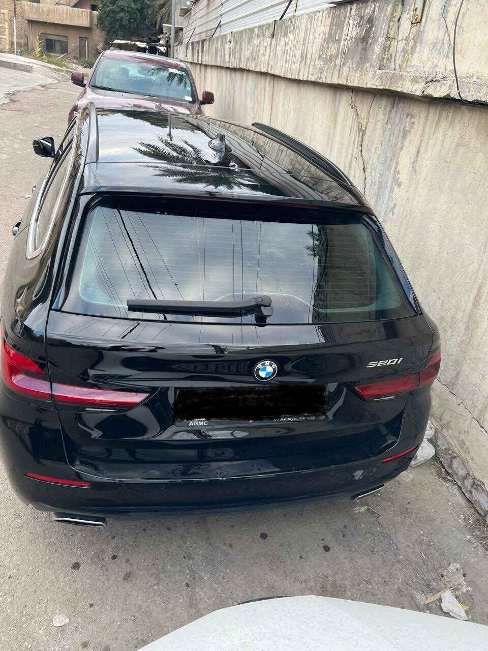 BMW
2023  أربيل 
خليجي بدون صبغ
 ما مبدل اي قطعة كلشي بلاد شرط الفحص 
محرك 4 سلندر توين تيربو 
بصمة ابواب و بصمة تشغيل 
‏‎نظام iDrive 8.5 مع Apple CarPlay & Android Auto 
‏‎رادار – كاميرات 360° 
12 لون داخلي على جميع الابواب 
مقاعد فاخرة جلد بيجي اصل 
حساس امامي خلفي 
لايتات زينون  LED فاخر مع كشافات دع
تبريد خلفي قطعتين بالابواب 
لايت كهربائي الحركة 
اشارات في المرايا الجانبية
مرايا جانبية كهرباء شفط
تحكم كهربائي متكامل للمقاعد الامامية 
ذاكرة خزن ميموري 
ستيرن كهرباء 
شاشة كبيرة الحجم 
بصمتين اصليات 
السعر 225 وبيها مجال 

بيع او مراوس سبورتج توكسان خليجي فقط


**إذا كنت صاحب هذا الإعلان وتريد حذفه لأي سبب، رجاءا أرسل رسالة إلى الدعم الفني**