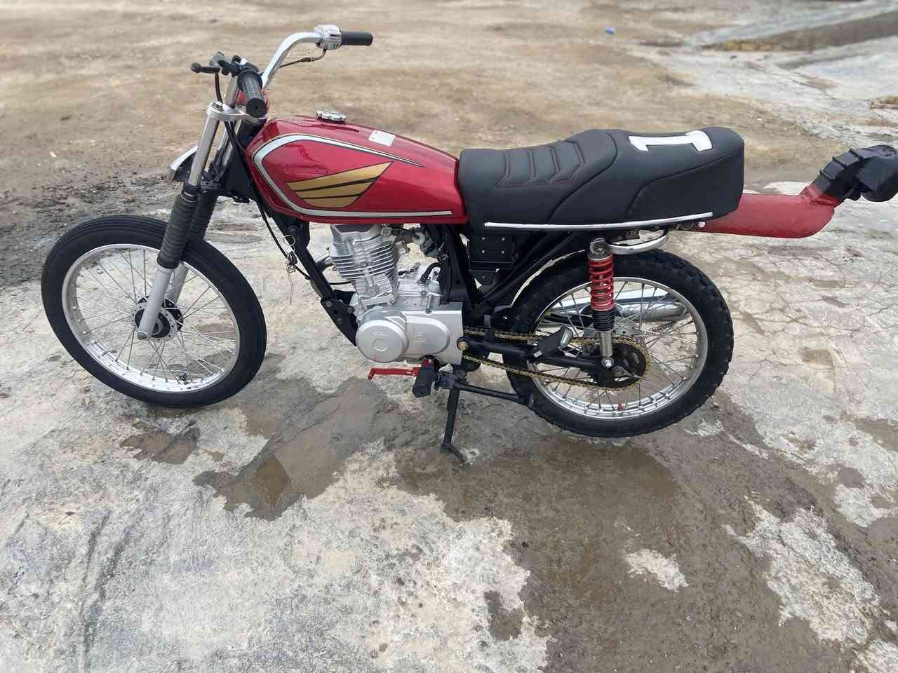 السلام عليكم المطور  البيع  نوع نامه   موديل 2021     وراق صولي  شاصي   نامه برو   بلدي مامحور  وهذ رقمي ‭٠٧٨٥ ٣٠٥ ٠٢٢٥‬ مكاني دواني قضاه السنيه المو شراي لايتعبني  تفاصيل البقيه عله الخاص
