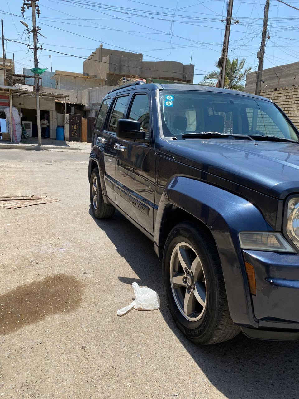 ليبرتي 2008 رقم بغداد انكليزي بسمي سنويه جديده قطعه وحده صبغ باب خلف السائق ماشيه 202 سياره جديده داخل جديد راديتر جديد باتري جديد سلف جديد مشط جديد كير ومكينه لوك تبريد ثلج تدفئه تخم تاير تخم ويل كله جديد كهربائيات كله عل البلاد شاشه وكامرا دواره سنتر لوك بلادي منضومه غاز انسه الصرف مكينه 3700 ادامه عامه سياره جاهزه بالعافيه عل الياخذها العنوان بغداد الكمالية *********** السعر 84 وبيها مجال
