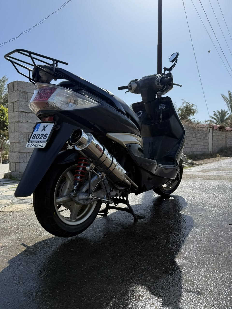 سلام عليكم 
دراجه سكنس فحل كابريته دراجه خير من الله كهربايات كله شغالي بس دشبول طافي سعر 550او بيه مجال ال طيبين مكاني شعله ‭٠٧٨٢ ٦٨٩ ٩٤٤١‬
