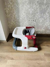 عربةاطفال متعددة الوظائف من كومفرت تحتوي على دبلات وتكبير وتصغير من عم...