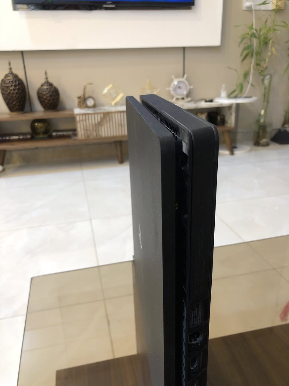 سلام عليكم 
بلي فور للبيع نظيف جدا وغير مهكر تحديث 13 تلعب اونلاين 
مع جوستك عدد 2 
لعبة GTA
مع قطعه لربط الماوس والكيبورد على البلي من شركة Red dragon
السعر 200 
عنوان بغداد


**إذا كنت صاحب هذا الإعلان وتريد حذفه لأي سبب، رجاءا أرسل رسالة إلى الدعم الفني**