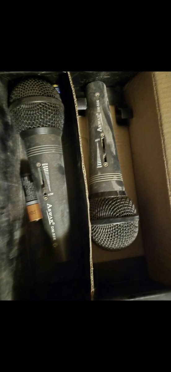 السلام عليكم موزع صوت ومايكات اريعة استخدام مرة وحدة للحجز خاص


**إذا كنت صاحب هذا الإعلان وتريد حذفه لأي سبب، رجاءا أرسل رسالة إلى الدعم الفني**