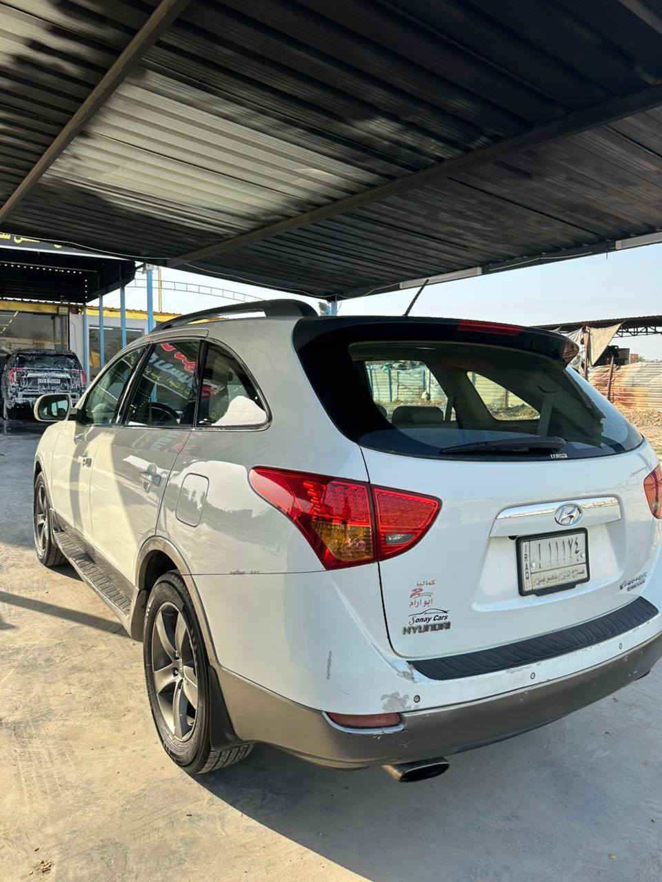 السلام عليكم من رخصة الادمن
سيارة فيركروز للبيع وارد خليجي
موديل 2009 محرك 6 سلندر 3800
7 راكب مكينة كير خير من الله تبريد ثلج
بيها صبغ بسيط باب السائق وبيها جاملغ السائق بارد شبرين
رقمي  متواجد واتساب ***********
السعر 100$ وبيها مجال بسيط
مكان السيارة بغداد التاجي
