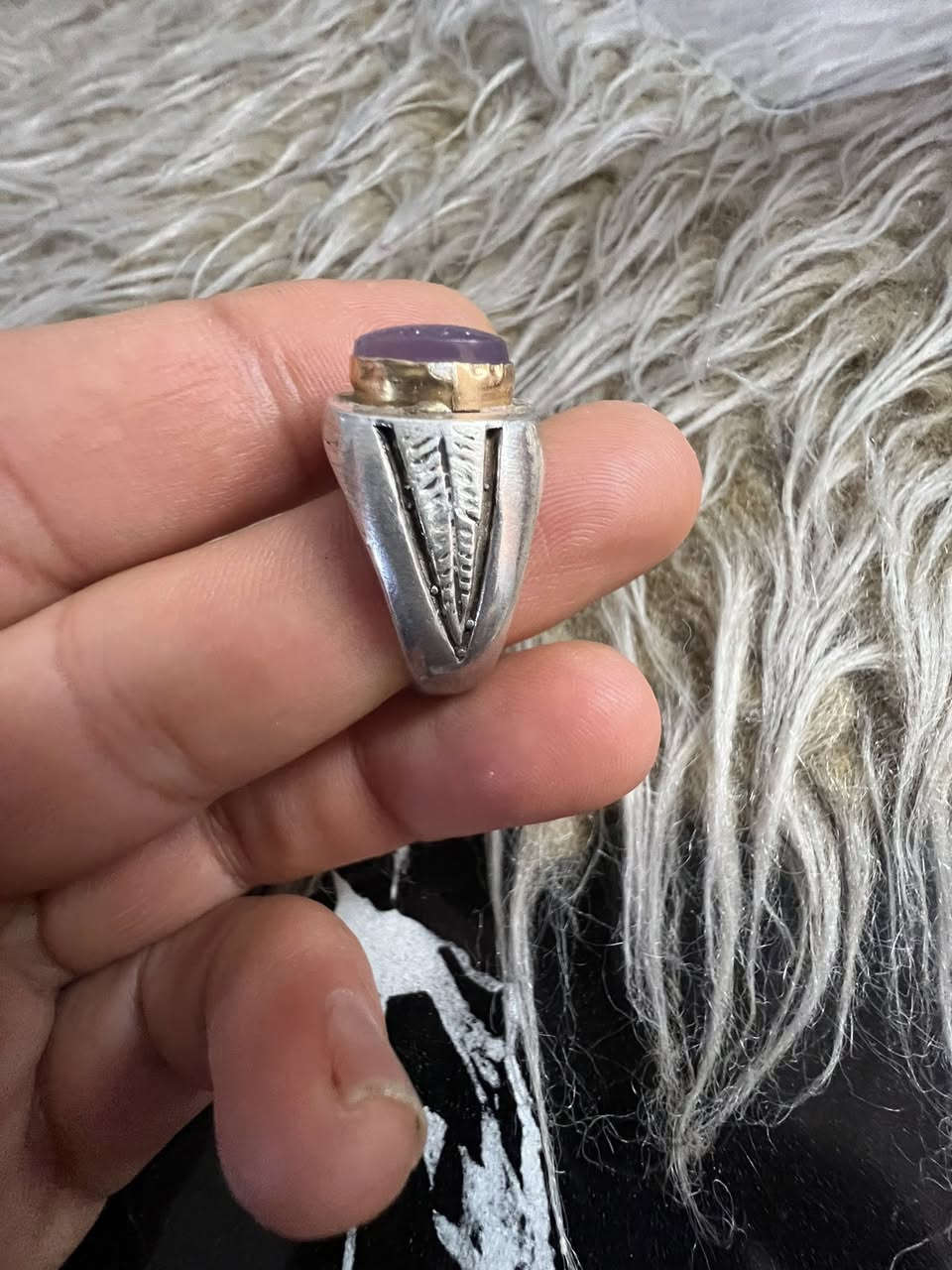 اللهم صل على محمد وال محمد
يماني بنفسجي  

صياغة يدوية داير ذهب 21

اية الرزق المباركة خط الكبير ( عباس ضابطي ) 

قياس 24-25

السعر 300 الف 

يوجد خدمة توصيل


**إذا كنت صاحب هذا الإعلان وتريد حذفه لأي سبب، رجاءا أرسل رسالة إلى الدعم الفني**