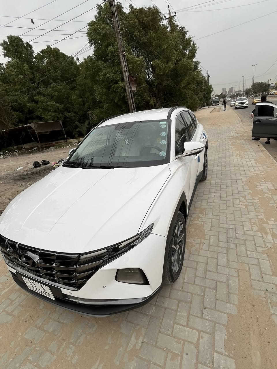 للبيع توسان 2024خليجي ابيض بغداد رقم الدولي بأسمي تحويل مباشر
مواصفاتها 

محرك 2000

بصمة تشغيل وابواب 

نظام ترحيب 

تشغيل عن بعد 

تصعد جام بالبصمه

شاشة تاج  لمس 

كامرة دوارة

بردات خلفيه بلاد

هند بريك بصمه 

اوتو هولد 

حساسات امامي وخلفي 

مقاعد اماميه  كهرباء 

مخمل

داخل لونين ابيض واسود 

ارضيه جلد 

تحكمات جهتين 

قمارة حديد

ماشيه 66 الف 

السيارة مكفولة من الصبغ بيه بارد مئشر بالصور  

سياره فول مواصفات عدى الفتحه

المكان بغداد قرب مجمع بسمايه السعر  208 $ وبيه مجال

للاستفسار 

‭٠٧٨٧ ١٩٧ ٣١٣٤‬
