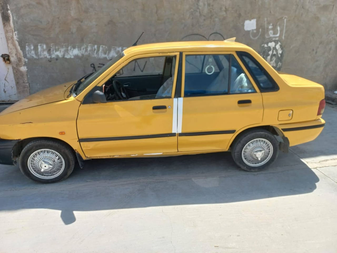 سايبه للبيع رقم بغداد 2009سنويه ساقطه 2019شرط التحويل شواصي معمره سياره شرط كهرباء وغرامات وهيئه سعرها 16بي مجال ***********
