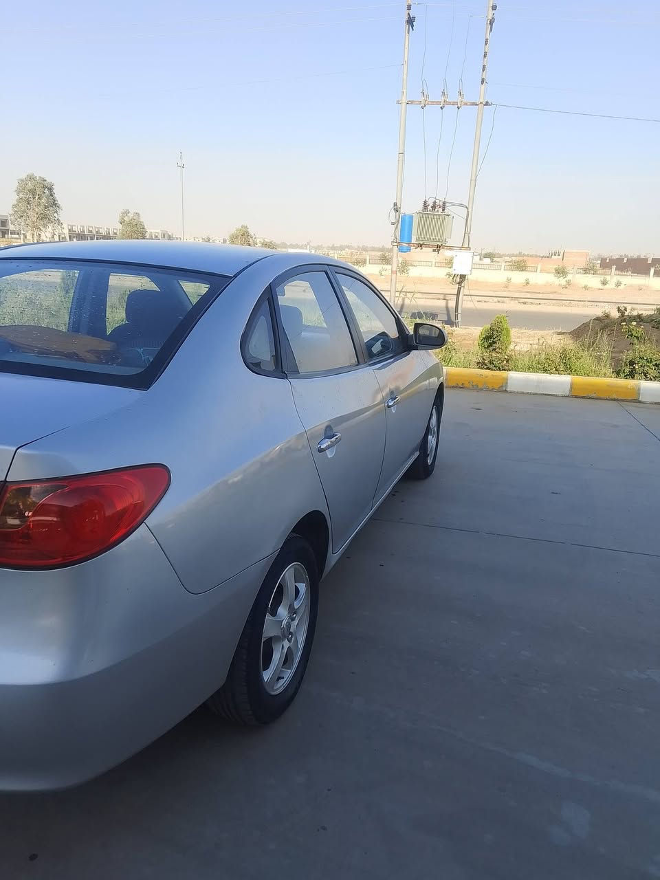 ئاڤانتی 2009 بڕاوە کۆدارە چتی جوان گێڕو مەکینەو تەبریت کەڤەر سەقف هەمووی بەشەرتە کەلار ***********
