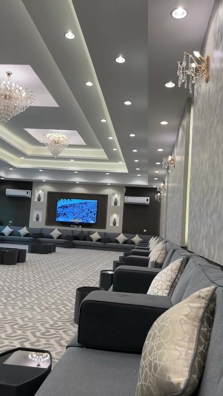 أناقة منزلك تبدأ من هنا! 🏠✨ نقدم لكم أرقى خدمات الأصباغ والديكورات الحديثة: كادر سوري بغداد 🖌️ صبغ داخلي وخارجي بأعلى جودة. 🖼️ تركيب بديل الرخام والخشب. 💫 تصاميم جبسية مبتكرة. ✍️ تصاميم السحبات ب انواعها للاستفسار ‪0787 138 3043‬

