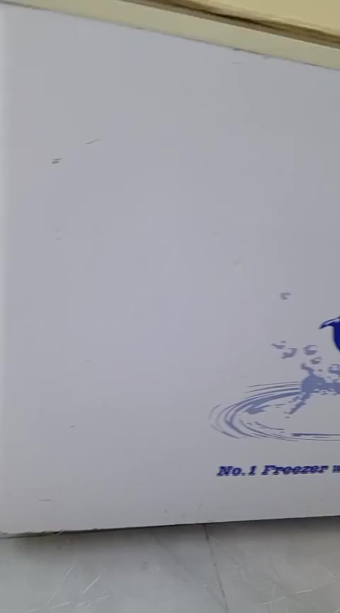 مجمده حجم الكبير بسعر 175 نهايته عنوانه بغداد تقاطع درويش
***********
