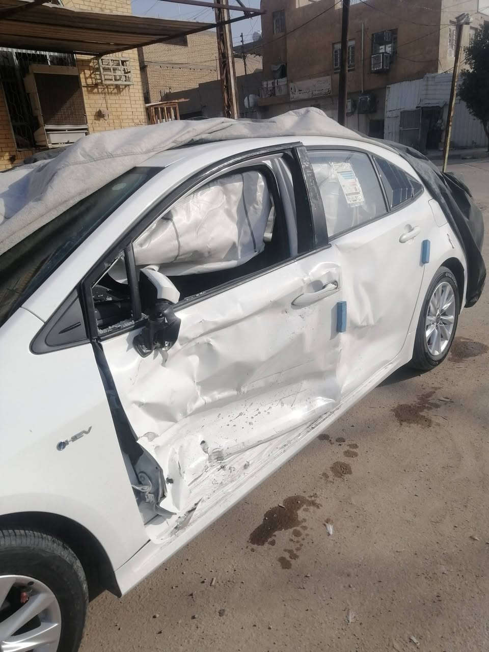 ابيع علا حطتهة كورلة خليجي فول فتحة سقف ماعدة كراسي كهرباء ماشية 8000 صار بيهة حادث اليوم ***********
