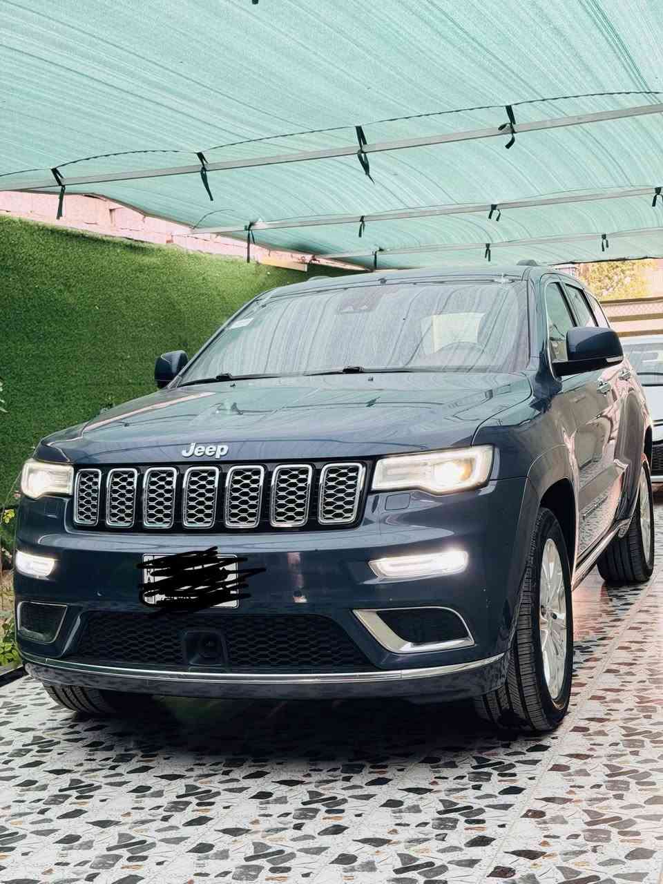 جيب  موديل 2021 سومت خليجي مكفوله فول مواصفات 1/1 جكات بنوراما رادارات
حساسات 3 شاشات بصمه محرك 6V فول جديده ماشيه 82 الف كيلو
رقم بغداد بيه رقم حلو جدأ السعر 36,500 بيه مجال بغداد الكرخ 
***********
