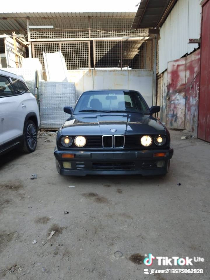 سلام عليكم اخوان بيم زعره سيار جاهزه تبرد شغال موديل ٩١ وتماتيك محرك ٦ بغداد شراي هاذه رقم *********** مكان دوره
