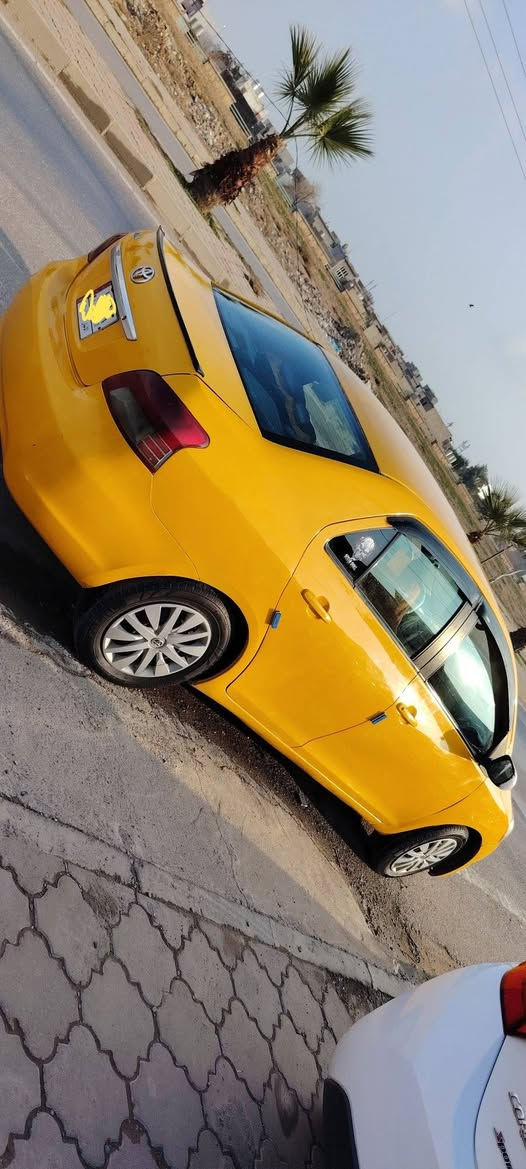 سلام عليكم تويوتا يارس للبيع وارد كندي محرك 16 موديل 2008 رقم انبار مشروع وطني لغايه 28 شرط تحويل وكاله نقابه مصغره دفتر بانزين الشرعي بكركوك فول اوتماتيك اربع جامات كهرباء شاشه ايباد كامره دواره تدفئه تبريد كلشي شغال صدر كهربائيات تخم تايرات جديد  گير محرك مال حاويه جديد لاصرف ولابخار سياره جاهزه من كلشي دوشمه كشنات كله جديد بيها ظرر بابين وجامرلغ جهه السائق واشويا بلتكمه سعر 63 وبيها مجال عنواني كركوك شراي يتصل ***********
