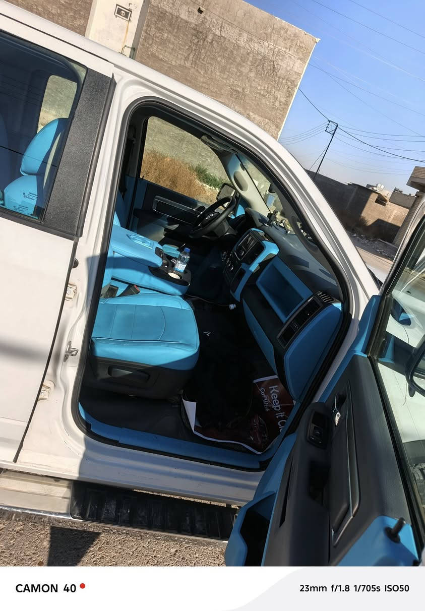 سلام عليكم دوج رام كلاسك موديل ٢٠١٧ 
 الوحش المريكي مايصعد الدوج بس الامر فوج 😍🥰
 جماليه ورفاهيه وللمتعه  انكر سلف وطلع ومين متريد ترايك بيهه مكينه ٨ سلندر ٥.٧٠٠ كير  ٨ نمر تكمات ستيرن  كامله مكمله كلشي ما ناقصهه  السياره سرعتهه مفتوحه عل ٢٠٠ 
رقمه اربيل بسمي السياره عنواني بغداد الشعب 
اتصل ودلل بل خدمه ظرره بصيط كلش اي ظرر بل دواخل مابيهه سليمه سليمه ١٠٠ بل ١٠٠ 
***********
***********
