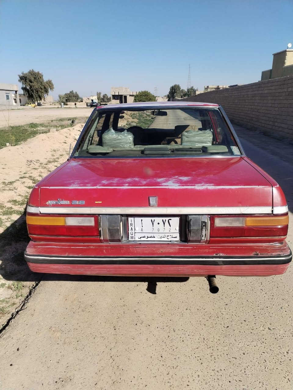 السياره كير ومحرك اصلي شرط تبريد منضومه كامله بس تشحن غاز. السياره بدون صبغ بيهه تكحيلات خفيفه شرط التحويل شرعيهه بل شركاط سنويتهه مشروع وطني. تنتهي السنويه بل 27 السياره مال جناي اربع تواير جدد وكل كهربائيات شغاله داخلهه جديد سعر 38 ***********
