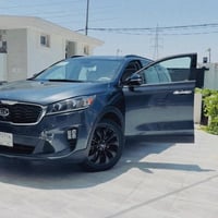 كيا سورنتو 2019 وارد أمريكي 6 سلندر  حادث بسيط لون فيلي  مواصفات  S مع...