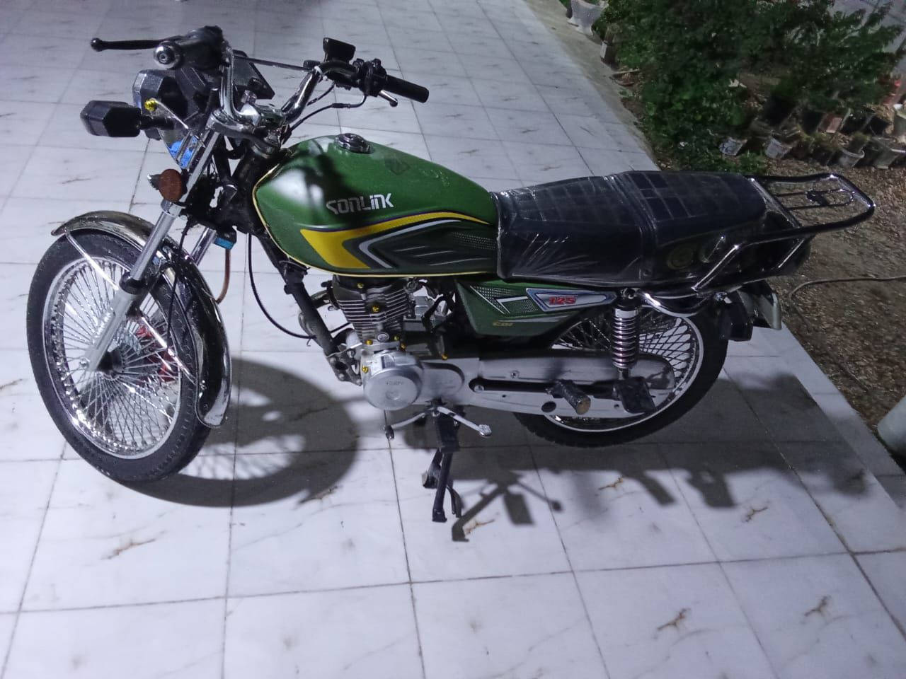 السلام عليكم اخوان سونك 2025 اوراق اسكنر دراجه بل جيس بس الشاشه وكع عليه مي السعر 650 مكان حله مركز للستفسار ***********
