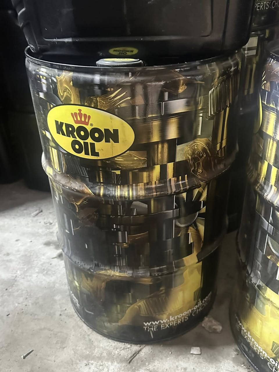 ارقى نوع دهن لل موالدت يوجد لدينا  5L,20L,50L رقم: ***********
