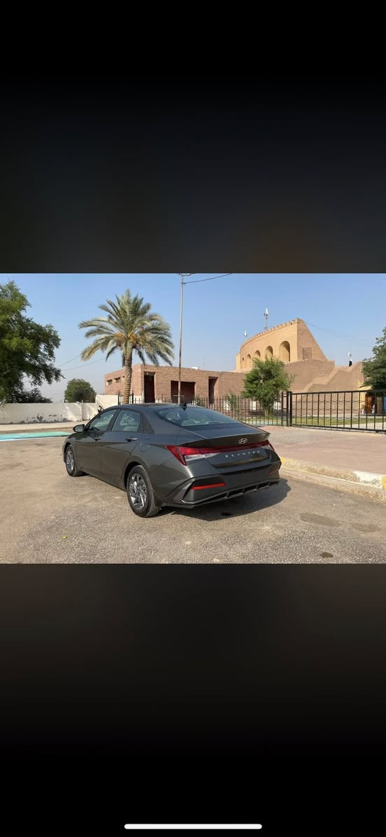 السلام عليكم للبيع النترا مويل 2024 دخول جديد (بدون رقم) منفيس بأسمي تحويل ثاني يوم حادثها فقط بنيد راجع بارد بسيط بدون اي دواخل باقي السياره مكفوله من الصبغ والتبديل ماشيه (15ميل) علا وضع الشركه محرك 2000 دوش )
—————————————————--
2-بصمه وتشغيل عن بعد 
3-ويل كب 17 كروم 
4-رادارات أماي خلفي 
6- لا يت لد زنون 
7-لد داخلي بل دشبول 
8- شاشه دجتل متصله 
9-تبريد بيانو منفصل
باقي المواصفات معروفه 
—————————————————
السعر154بيها مجال بصيط مكاني بابل الحلة الرقم 

 📞***********
    
واتساب فقط.  ☎️***********
