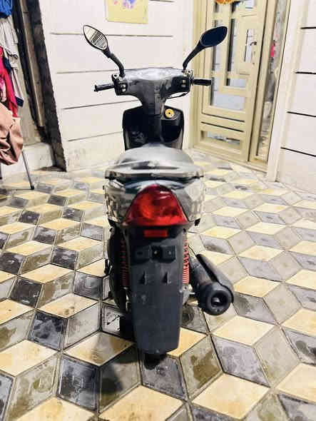 سلام عليكم دراجه ثعلب كابريتر نضيفه كفرات بلاديه كهربائيات شغاله كلها بس الايت عطلان مكينه ناعمه ماشاءالله السعر 650بيها مجال بسيط العنوان الكاضميه رقم***********
