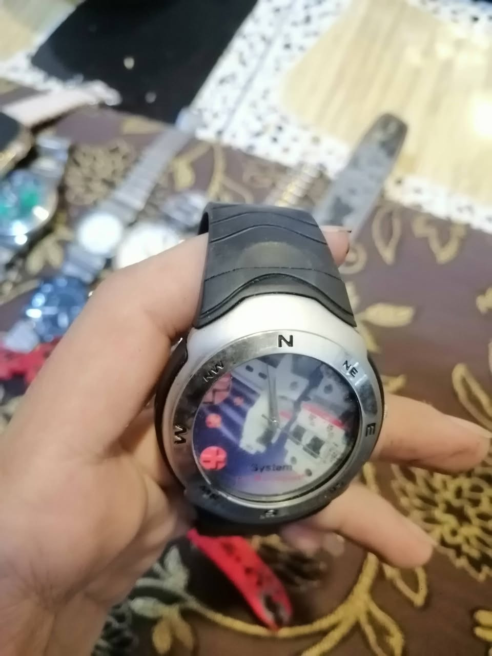 ساعات البيع رايدلهن باتريات كلهن شرط قيم واخذ


**إذا كنت صاحب هذا الإعلان وتريد حذفه لأي سبب، رجاءا أرسل رسالة إلى الدعم الفني**