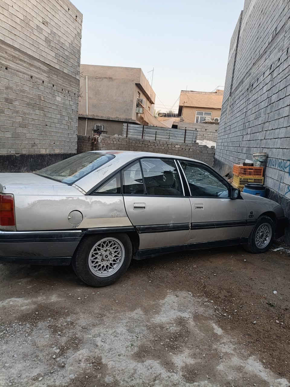 السلام عليكم اوبل موديل 93للبيع الكشرر نضيف بلادي بدون حادث المحرك 3000بطه كير اوتو عارضها 35وبيها مجال الستفسار ***********
