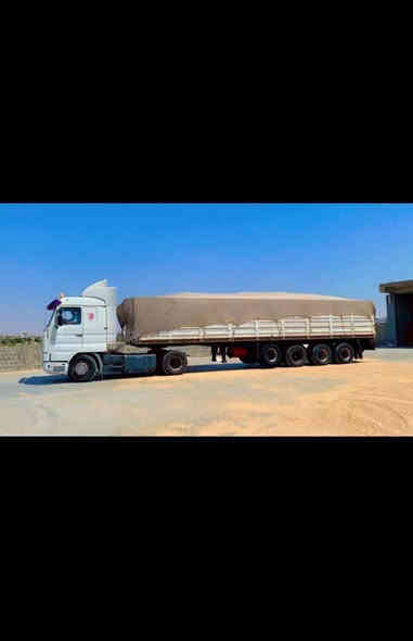 السلام عليكم سكانيه للبيع راس وعربانه موديل 95 طول العربانه 12/30 حدادي تخم تاير  فقط المكينه بيهه صرف الاستفسار ع الرقم ***********
