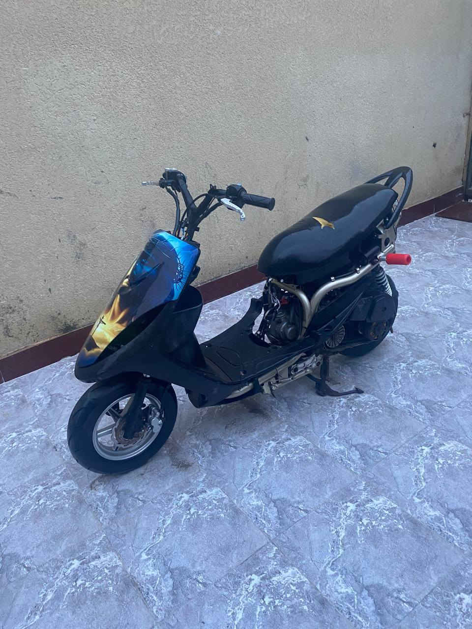 السـلام عليـك 
الحلال للبيع المكينه 56 
شلعه تاكل الكاع اكل 
معدل 120 طيران 
بيها تزويد اصلي
زوج كلجات fcs
دراجه كامله ع اخر حبه
رايدها 700 وبيها مجال
مكانةه ابولخصيب حمدان 
*********** ابو الخصيب, البصرة
