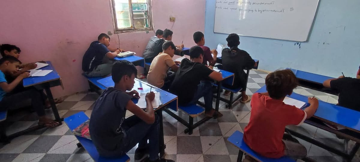 #معاهد اجيال المستقبل 💫 النموذجية 💯في منطقة المهناوية وابي غرق 📢 

*بمناسبة شهر رمضان المبارك 📢👇
 
# نعلن عن فتح الحجز والتسجيل لكافة المواد الدراسية + دورات خاصة لتعلم القراءة والكتابة 🗒️ ولكافة المراحل الدراسية 📢 
#الابتدائية #المتوسطة #الاعدادية

#تم تخفيض الأسعار لكافة المراحل:- 
#الابتدائية سعر المادة فقط( ٥٠ الف )
#المتوسطة سعر المادة فقط (٧٥ الف)
#الاعدادية سعر المادة فقط (١٢٥ الف)

#يوجد نظام الاقساط الشهرية بأسعار جدا مناسبة 📢📢
#تم توفير خطوط نقل بعد مطالبة اغلب الاهالي تصل إلى كافة الاماكن في منطقة المهناوية ✋🚃 
#اماكن المعاهد :- 
#معهد ناحية ابي غرق / شارع المركز/ مقابل فرع علي گوه ✋ 
#معهد الهاشميات ع الرئيسي/ جانب مدينة الالعاب 💫 
#معهد قرية ٢ /  طريق قرية ٢/ قرب اللوفة الحاده 📢 

#للاستفسار :- 
***********
***********
