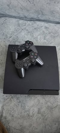 بلايستيشن سليم • ١٢ لعبة • ملحقات كاملة