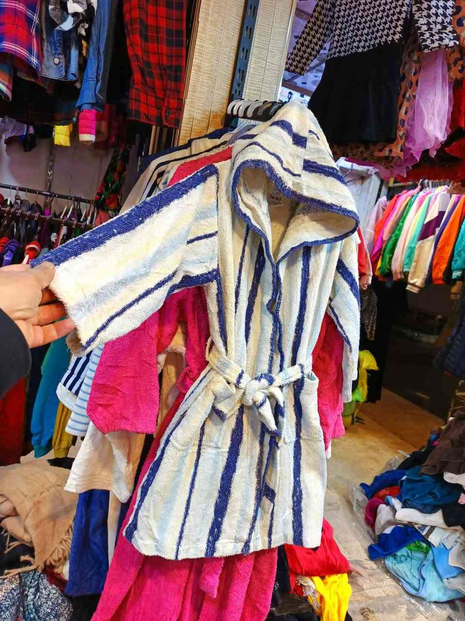 السبت ✨
وصلنا برنص رجالي ونسائي وأطفال خاولي ألماني درجه اولى💥 جميع الأحجام متوفره العنوان /موصل حي سومر مقابل صيدلية عطر الشام بعد مطعم سومر ثالث فرع عل يمين أول محل بل فرع عل يسار أهلآ وسهلآ بل جميع👇
أكتب👈 تم ليصلكم كل ما هو جديد👇
للأستفسار***********
واتساب ***********
