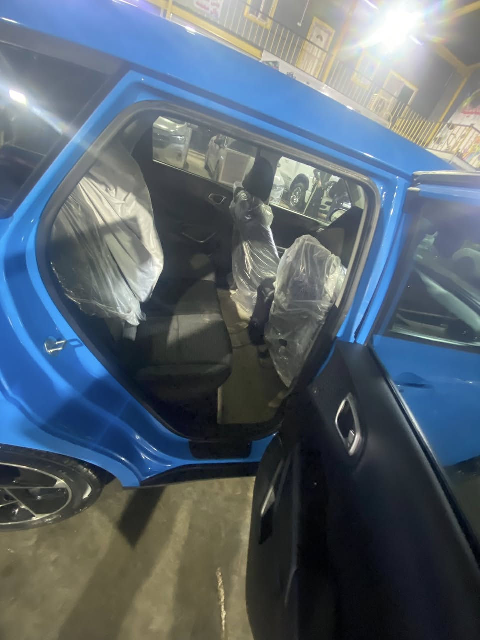 السلام عليكم للبيع صول 2023 فول ‏￼ مواصفات ‏حادث جاملغ باب نص السعر 160 ومجال للطيبين ￼مكان حله شارع 60 بدون رقم أي محافظة  تترقم اتصل ***********￼
