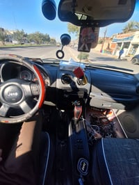 جيب لبرتي • ٢٠٠٧ • ١٨٤٠٠٠