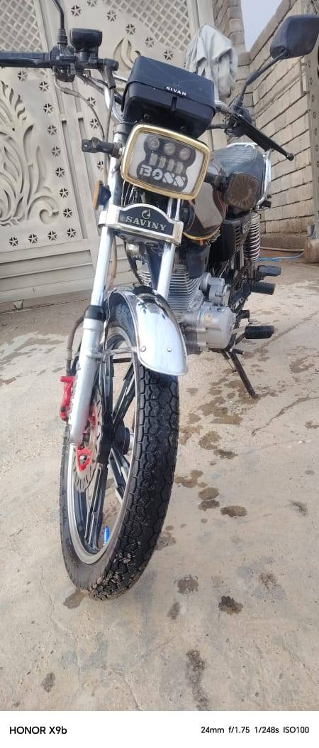 السلام عليكم دراجة 2022سيفان خمسة كيرنضيفة مالت جناي السعر370 رقم صاحب الدراجة
***********
