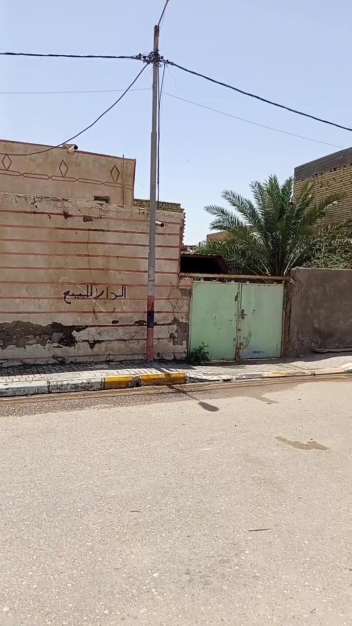 بيت للبيع المكان الجربوعيه الأولى الفرع مقابل اسواق الكوثر مقابل شيخ حسون    الشراي يتصل ***********      سيد ابو منتضر
