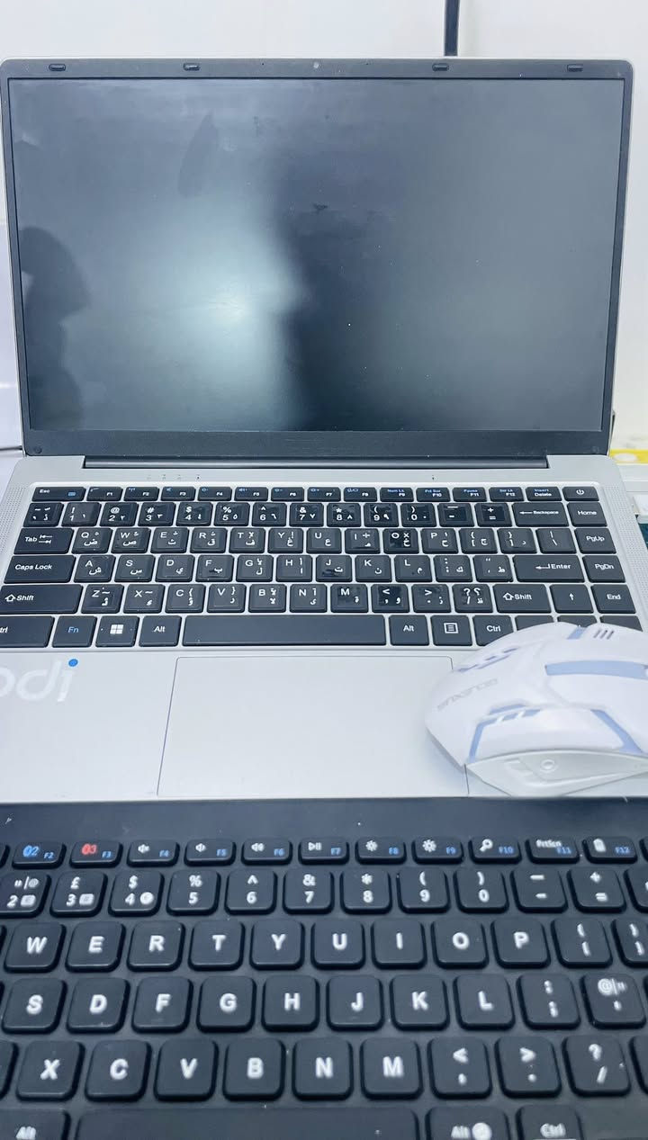 اعاد نشر بسبب الوعود الكذابه سلام عليكم شباب حاسبه Auusda سلم ذكره ٢٥٦تفاصيل اكثر خاص يجي وياها ماوس كيمنك وكيبورد خارجي سعر قفل 🔒 ١٧٥وماكو بهيج سعر ابد


**إذا كنت صاحب هذا الإعلان وتريد حذفه لأي سبب، رجاءا أرسل رسالة إلى الدعم الفني**