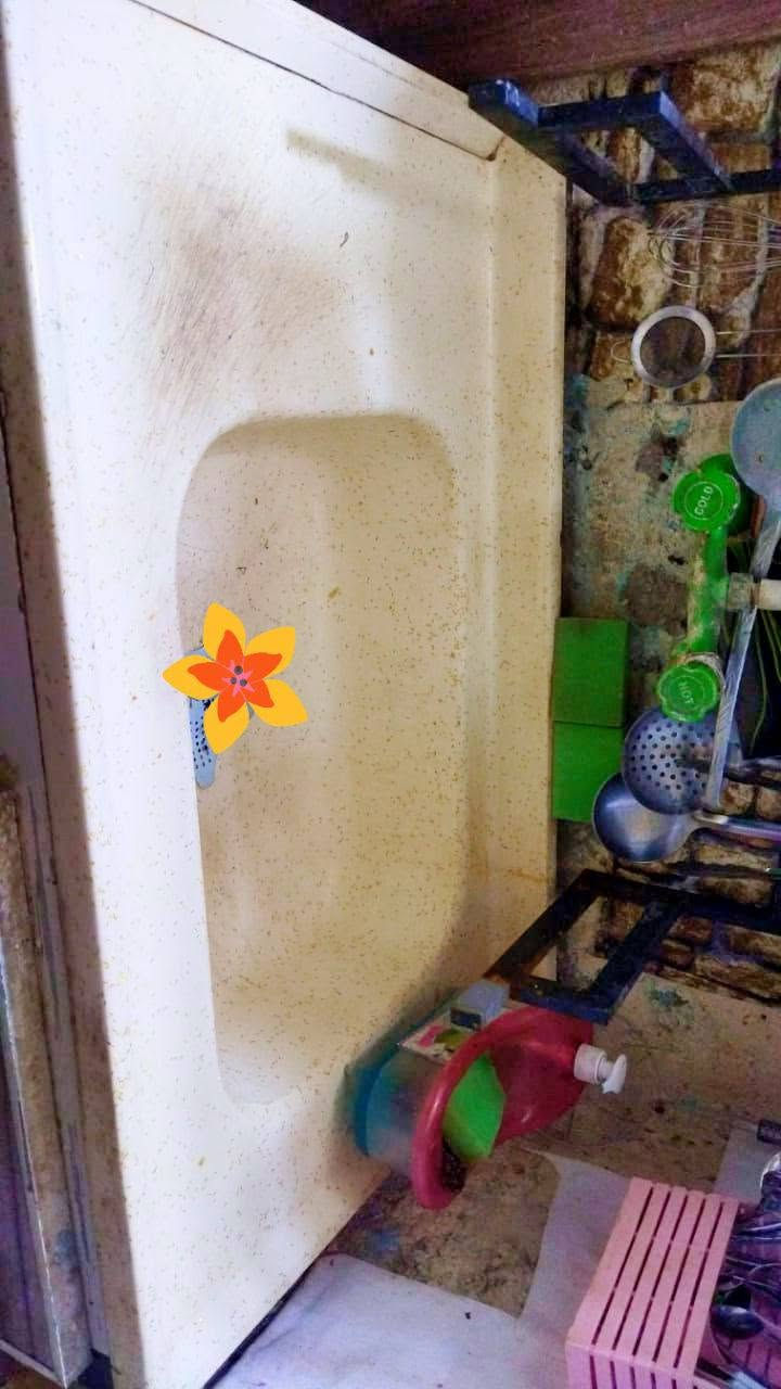 سنك مرمر قياس متر بسعر جدا مناسب الميز مصنوع من الألمنيوم والباب ثاني موجود


**إذا كنت صاحب هذا الإعلان وتريد حذفه لأي سبب، رجاءا أرسل رسالة إلى الدعم الفني**