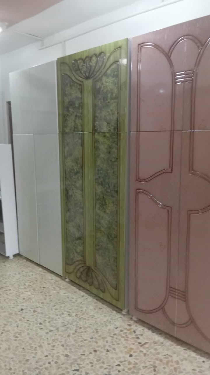 معمل mdf متكامل للبيع 
كتر تركي ٢٨٠٠ 

لاسقة ٣ مراحل 

فاكيوم شفط غبار 
ثاقبة نرمايد 
عدة متكاملة 
مولد صغير ثري فيز يشغل معمل كامل 

ابواب hdf كناتير قياس ١٥٠*٤٥ و قياس ٦٠*٤٥ عدد الالف كنتور يعني ٤ الالف باب 

الكنتور يكلفني ٢٠ الالف و ينباع ١٠٠ الالف جملة يعني بس فلوس الابواب يسدن معمل وزايد هواي  

كتر يلمز 
تسكاوات عدد ٥ 
ميوزة كوارتز و عدة متاكملة من كوسرات كص وشلف 

ادوات و ثاقبات عمل شبابيك سلايت و G60 و g75 كاملة 

كافة اعمال الالمنيوم من كاونترات و شبابيك وابواب عدتهن متوفرة 

للبيع مستعجل عل بيعة قيم ونتفاهم 

يرهم مقدمة ول باقي قسط 

***********
